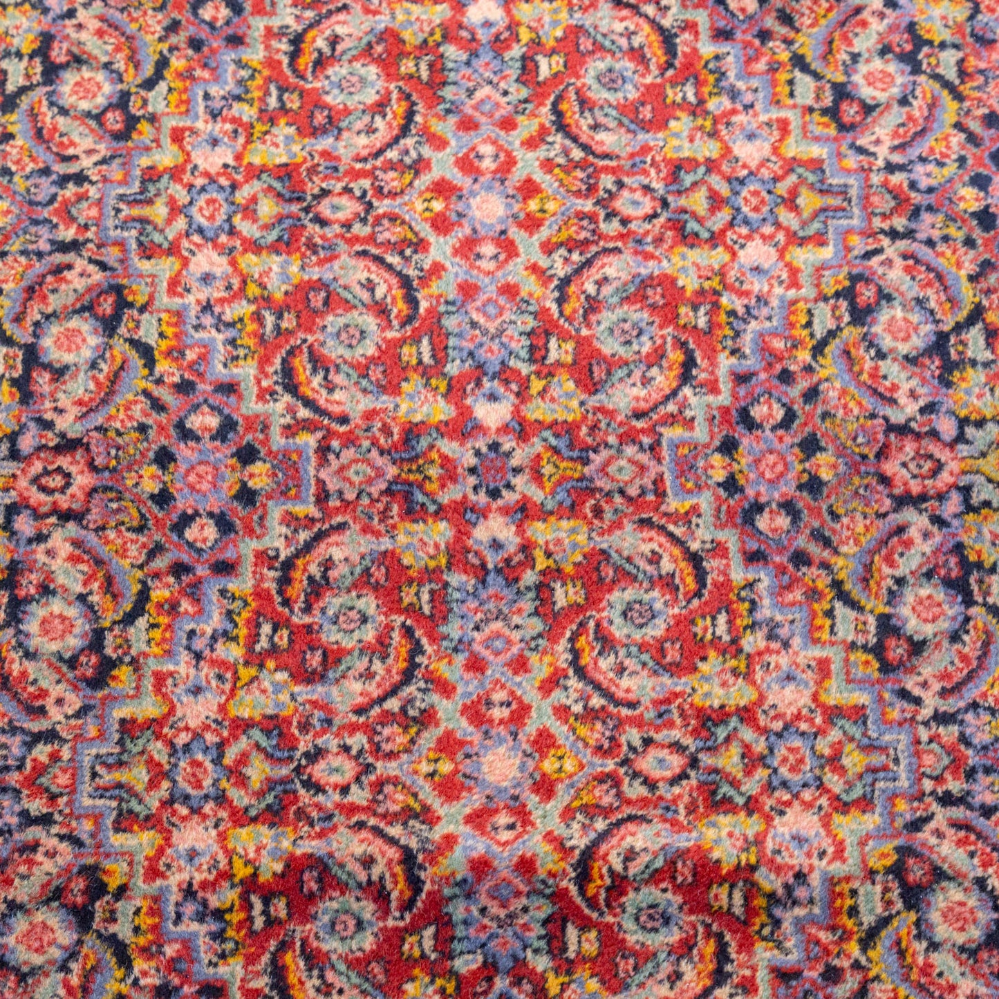 Mahal Design Carpet, Pakistan, 11.2 x 20.5