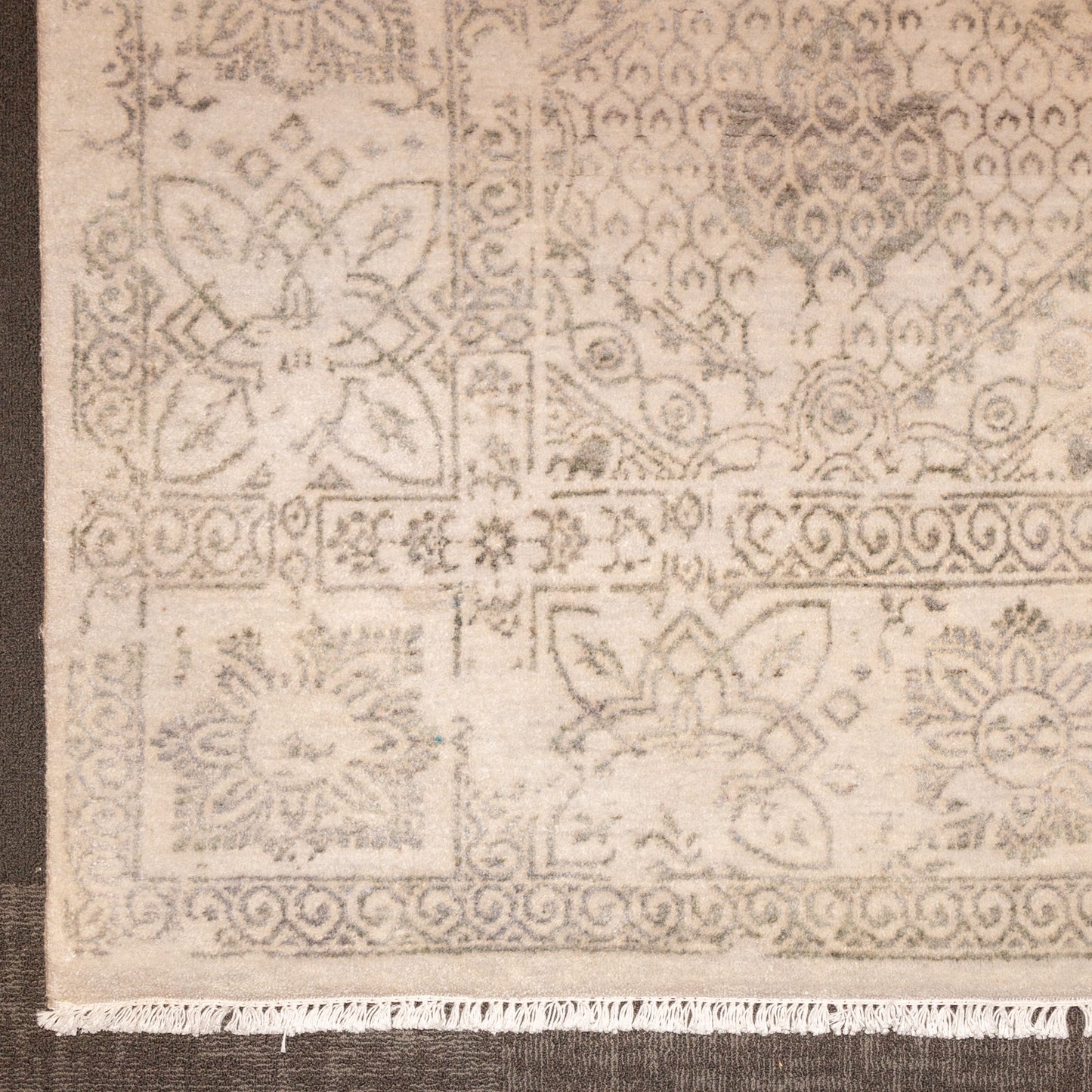 Modern Indo Design Rug, India, 9 x 12