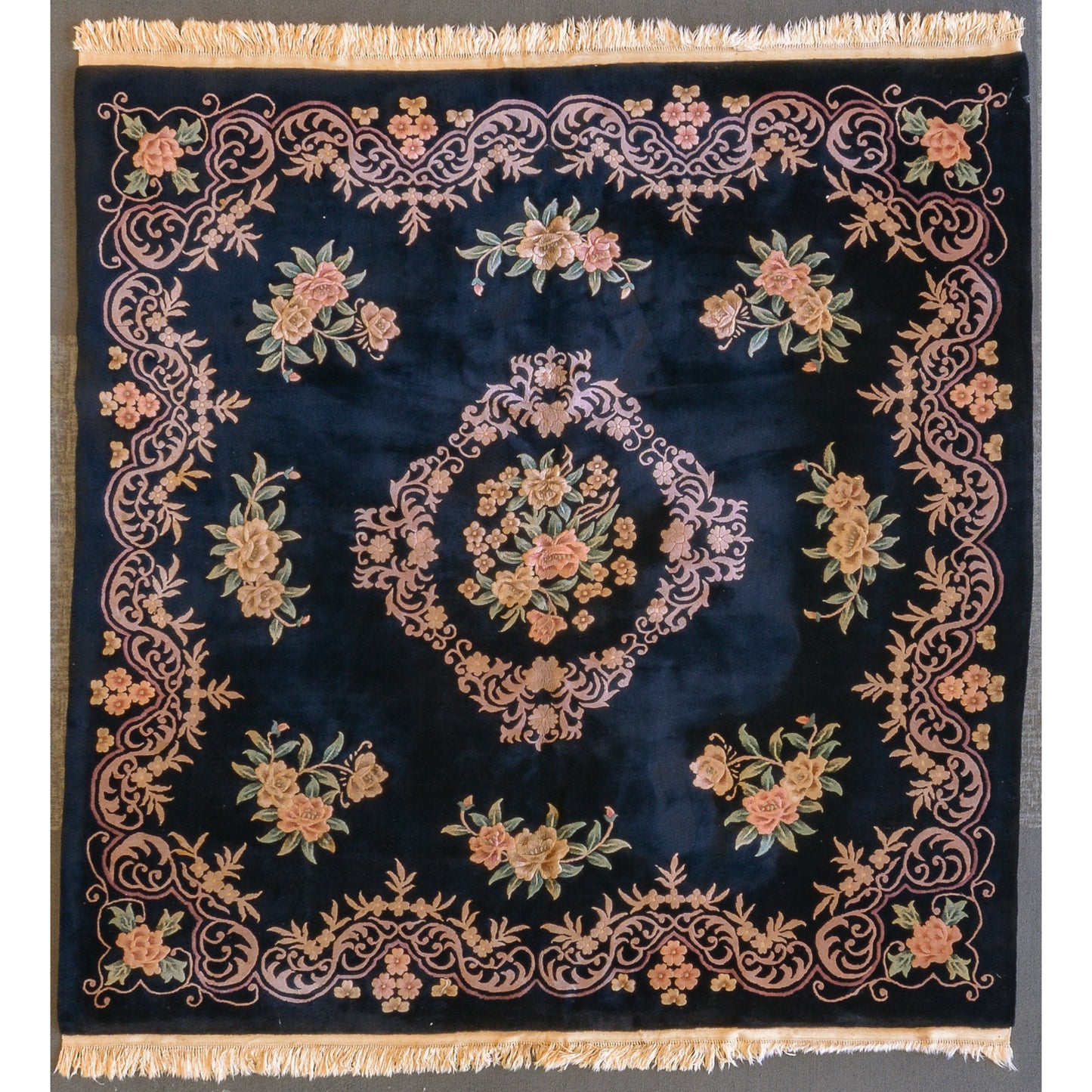 Modern Chinese Rug, China, 8.7 x 8.7