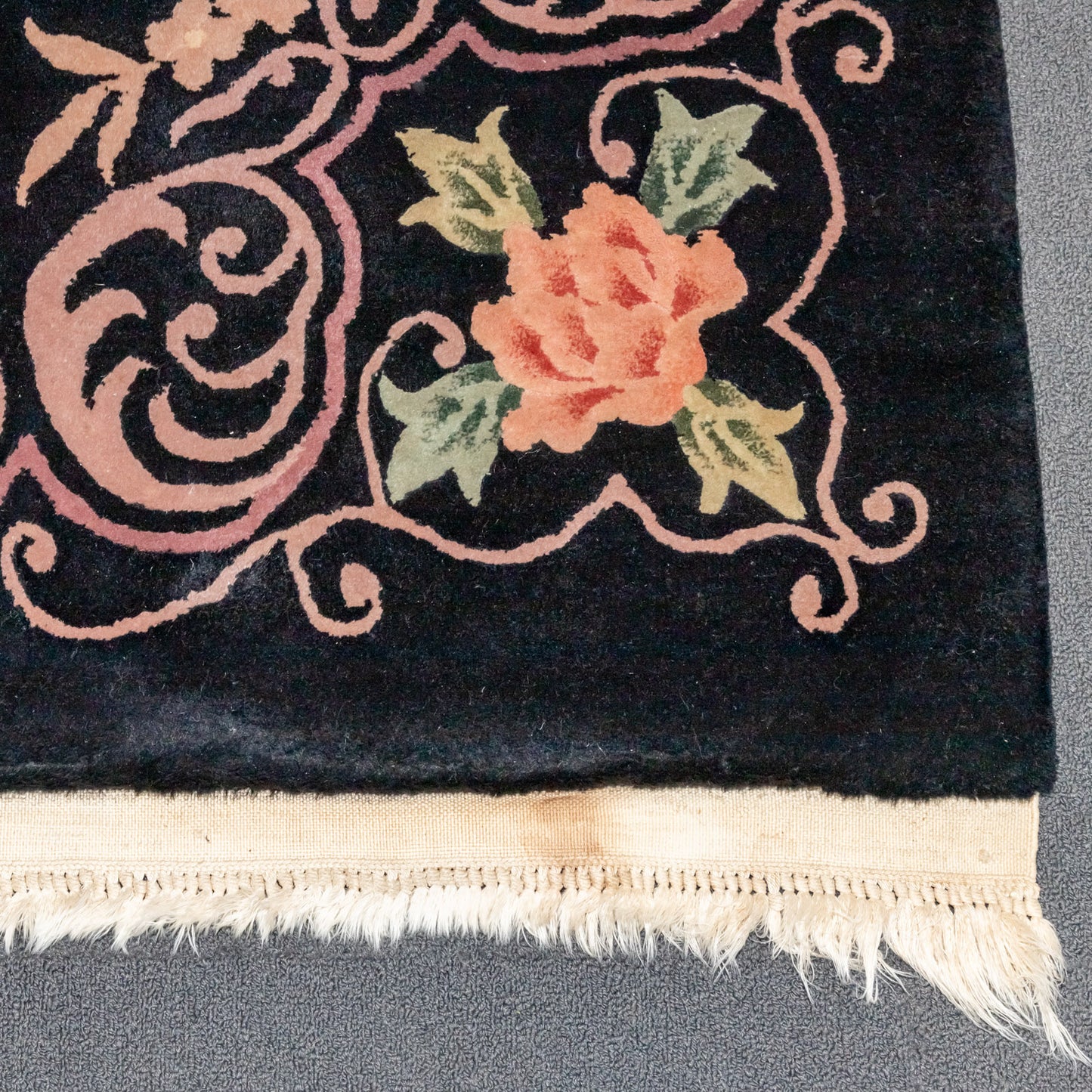Modern Chinese Rug, China, 8.7 x 8.7
