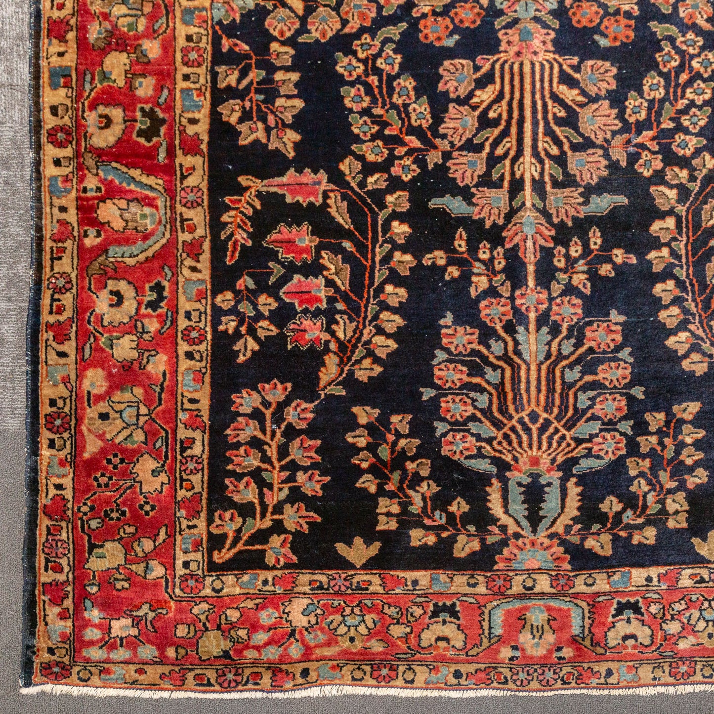Antique Sarouk Rug, Persia, 4.3 x 6.4