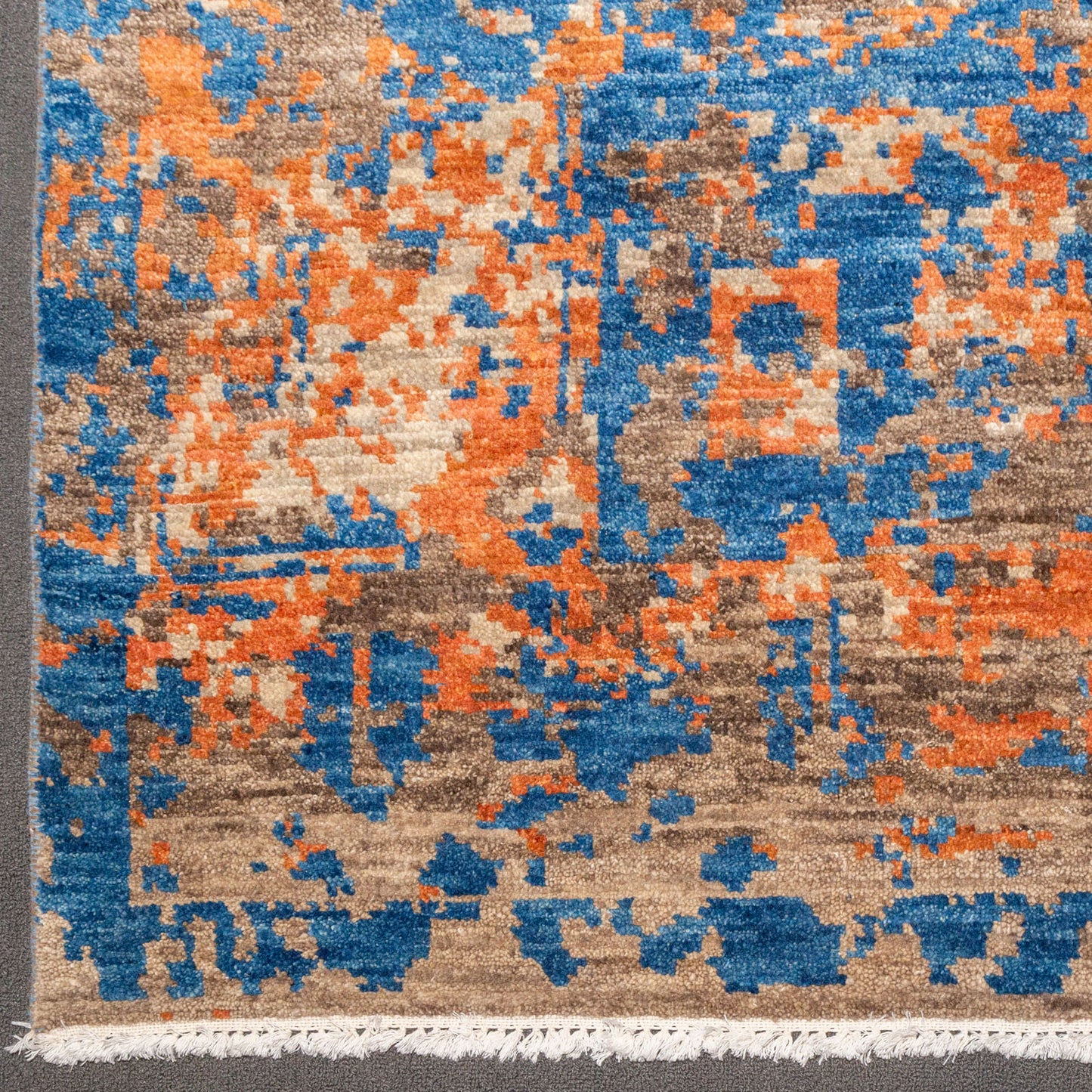 Abstract Design Rug, India, 8 x 10
