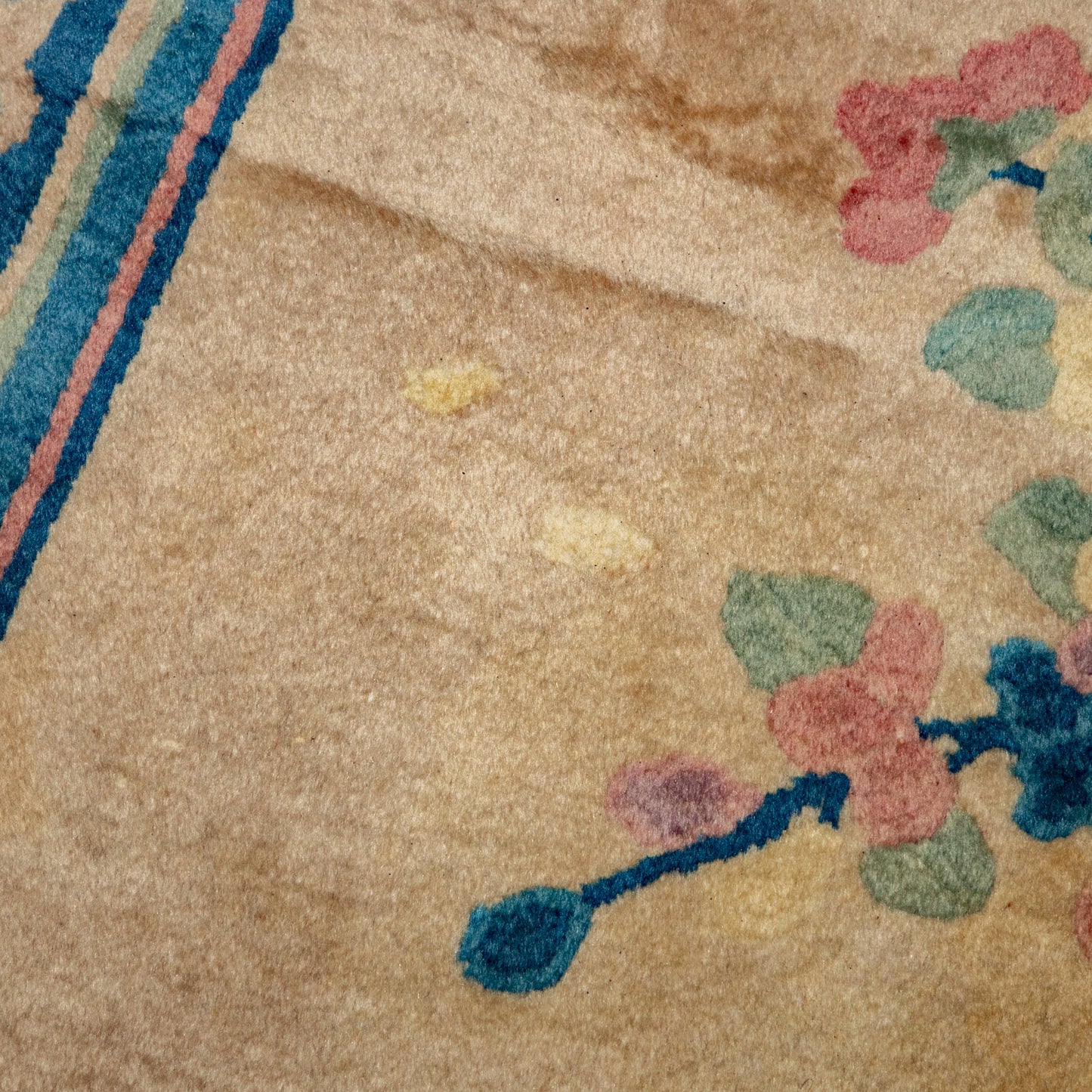 Semi-Antique Art Deco Chinese Rug, China, 8.10 x 11.7