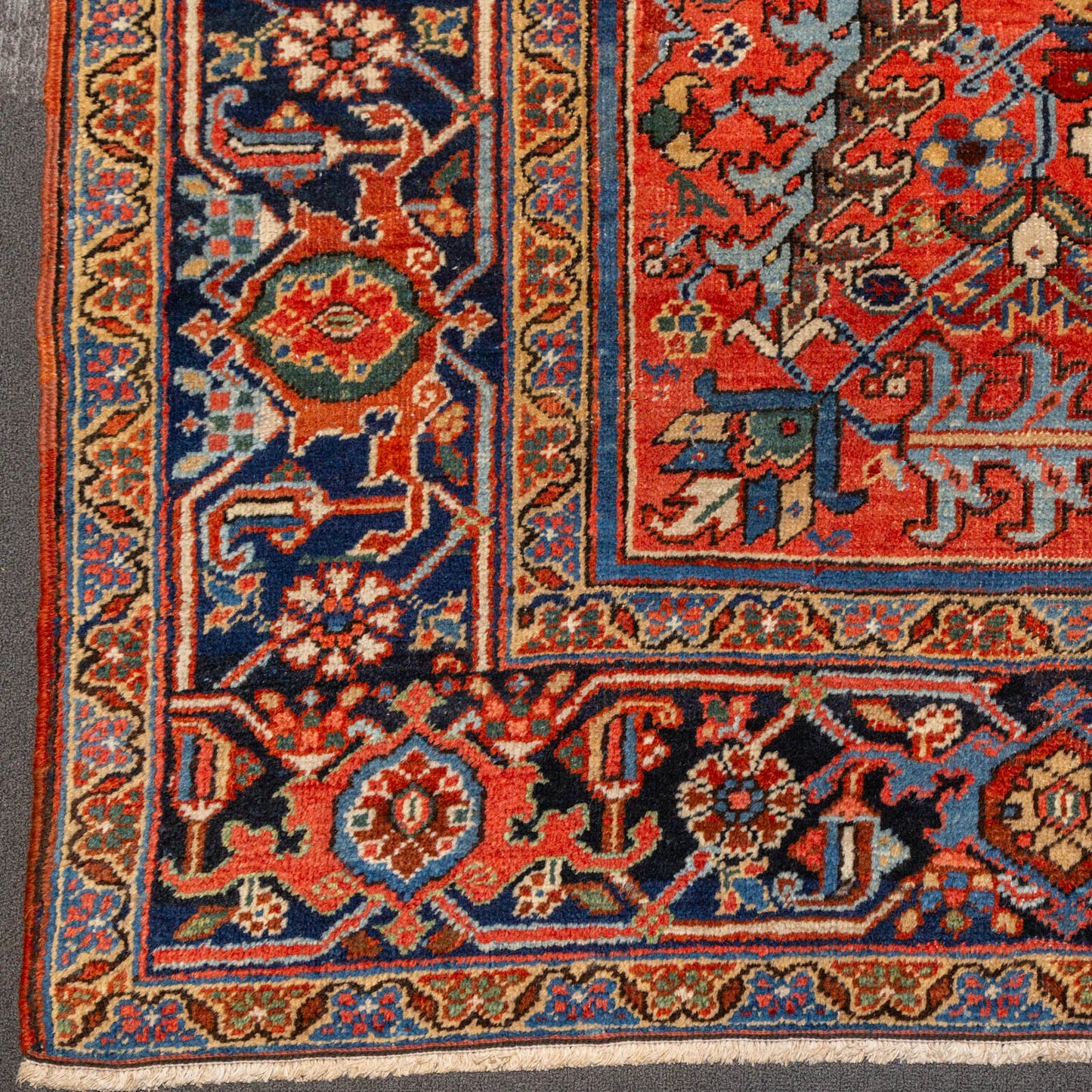 Antique Heriz Rug, Persia, 7.10 x 10.8