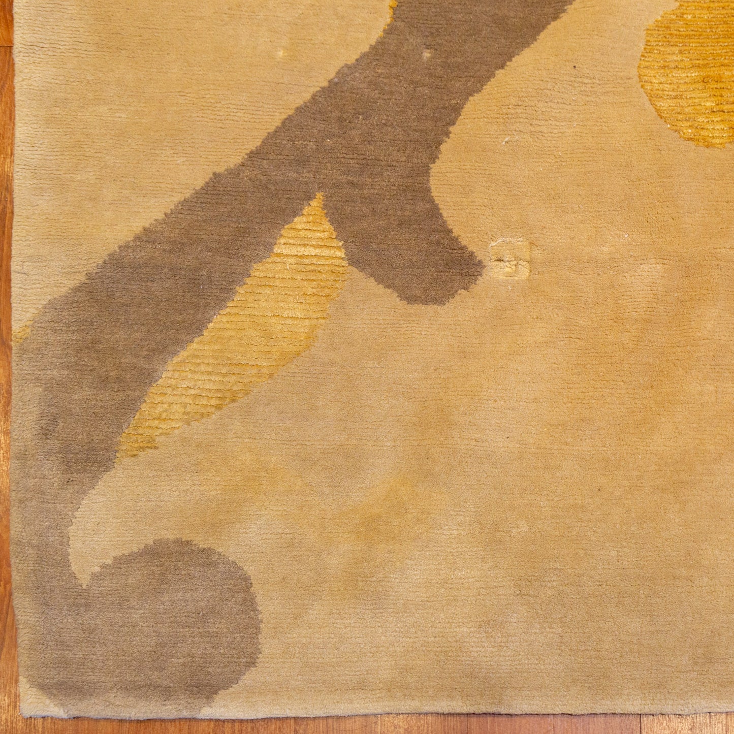 Tibetan Carpet, Nepal, 10.1 x 15.10