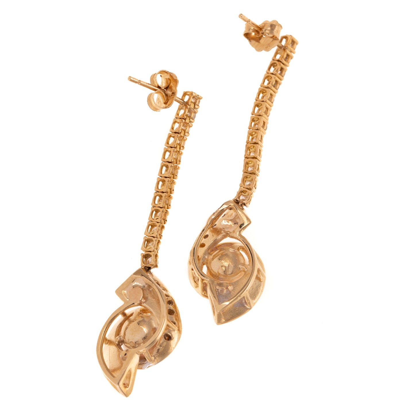 A Pair of Pearl & Diamond Dangle Earrings in 14K