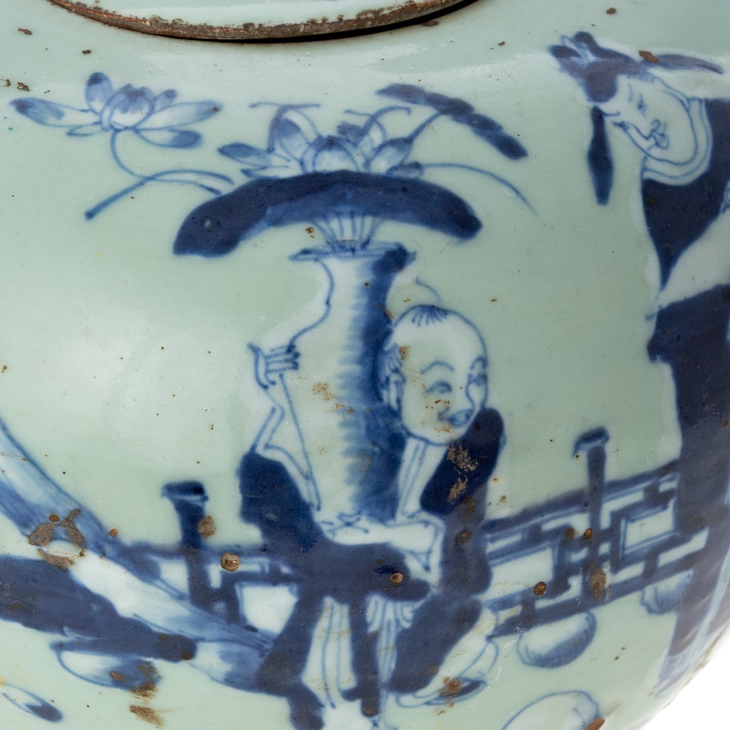 Chinese Porcelain Teapot & Lidded Jar