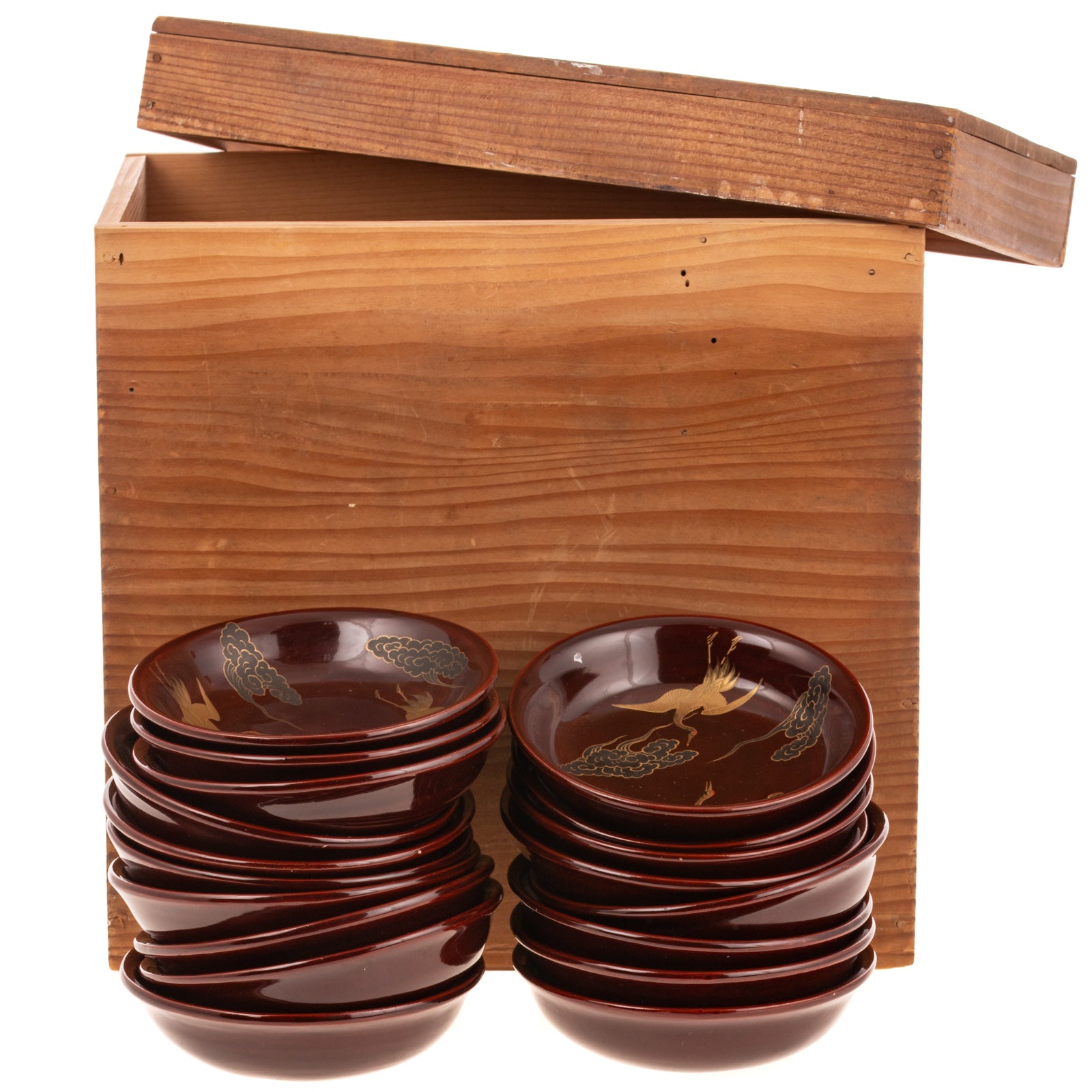 A Set of 18 Japanese Tojiki-Shikki Crane Dishes – Alex Cooper