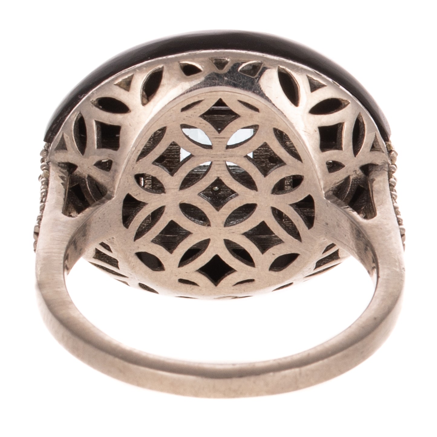 An Onyx & Aquamarine Ring in Sterling Silver