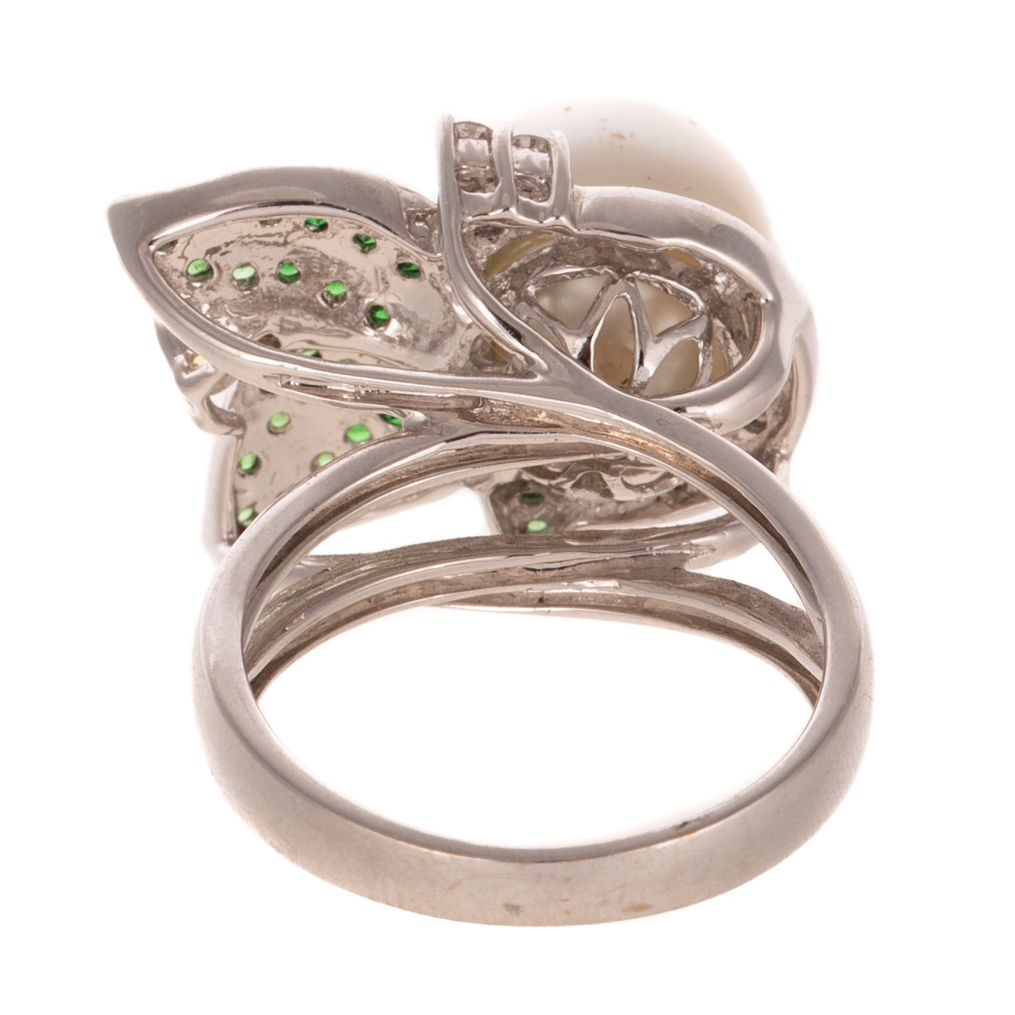 A Pearl & Gemstone Foliate Ring in 18K