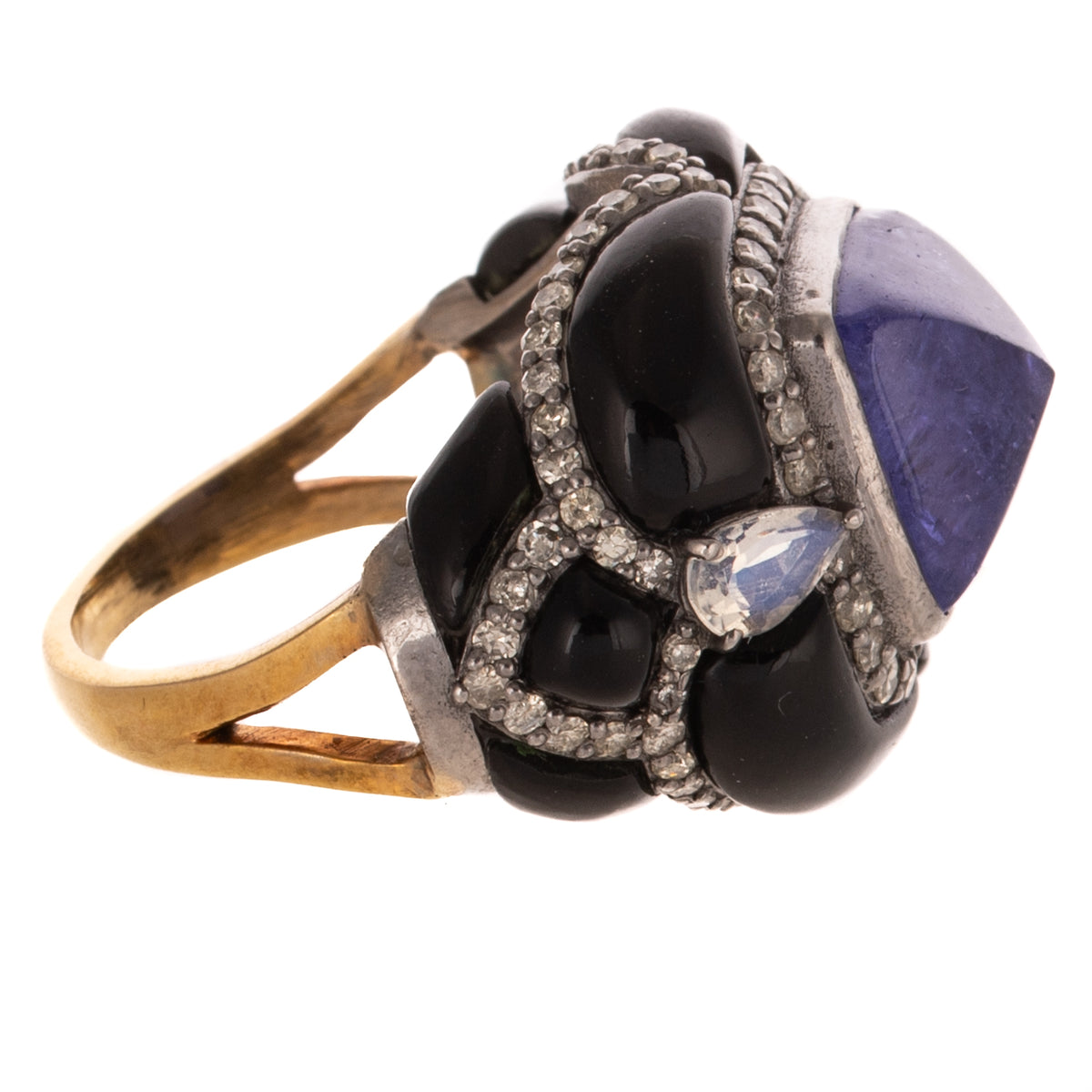 A Sugarloaf Tanzanite, Onyx & Moonstone Ring in 14K